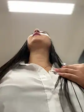 VAL PRINCESS online show from January 4, 2025, 9:09 pm