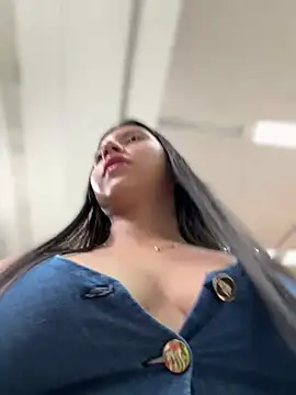 VAL PRINCESS online show from January 16, 2025, 9:19 pm