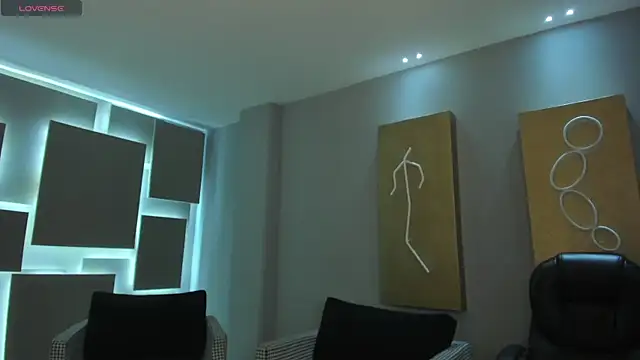 AliceHarper  online show from November 28, 2025, 7:16 pm