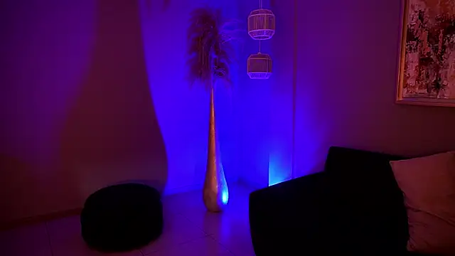 AliceHarper  online show from February 5, 2026, 12:37 am