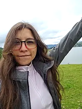 Snapshot of mmmVirginia chatting on October 29, 2025, 3:14 pm mmmVirginia online show from October 29, 2025, 3:14 pm