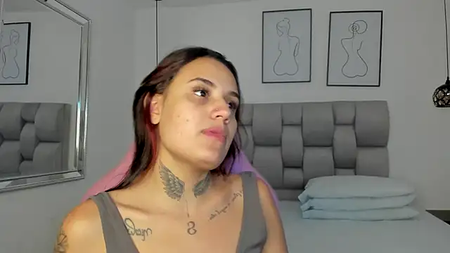 Susan-Sweet-7 online show from November 4, 2025, 7:35 pm