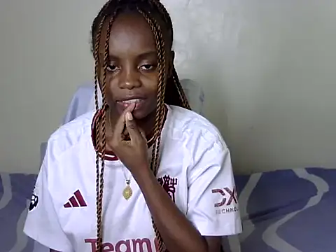 Snapshot of ebony_liza chatting on December 19, 2024, 6:12 pm ebony liza online show from December 19, 2024, 6:12 pm