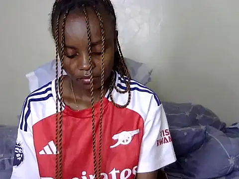 Snapshot of ebony_liza chatting on December 30, 2024, 3:36 am ebony liza online show from December 30, 2024, 3:36 am