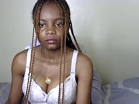 Snapshot of ebony_liza chatting on January 7, 2025, 2:53 am ebony liza online show from January 7, 2025, 2:53 am