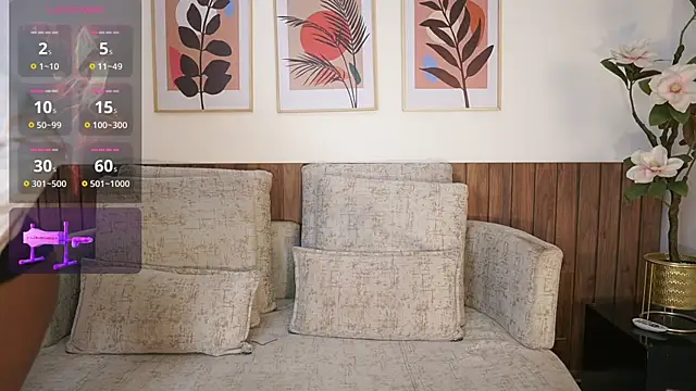 Snapshot of Zarawilliams chatting on September 15, 2025, 11:54 am Zarawilliams online show from September 15, 2025, 11:54 am