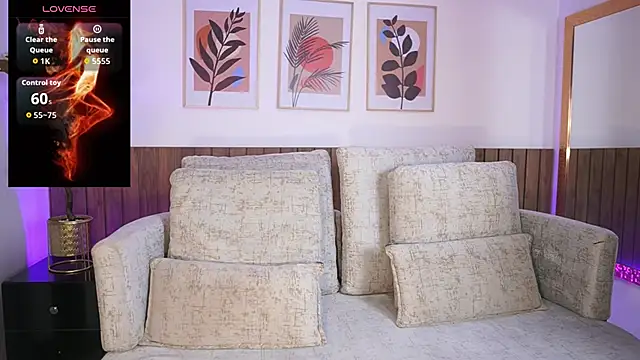 Snapshot of Zarawilliams chatting on November 3, 2025, 11:33 am Zarawilliams online show from November 3, 2025, 11:33 am