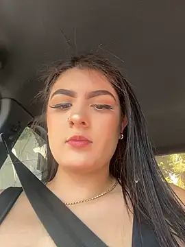 IrisBaker online show from January 11, 2025, 5:07 pm