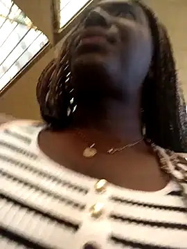 Snapshot of blackhotpartyts chatting on October 27, 2025, 3:27 pm blackhotpartyts online show from October 27, 2025, 3:27 pm