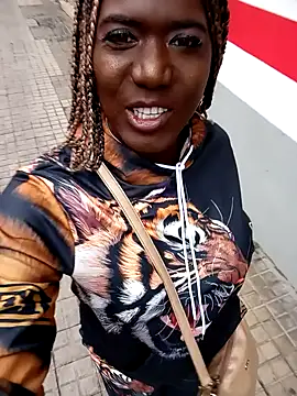 blackhotpartyts online show from December 19, 2025, 1:51 pm