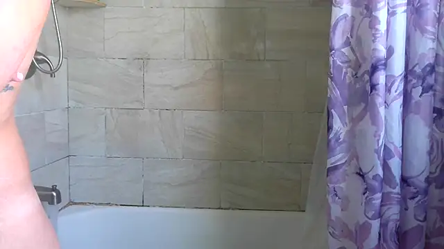 paytonkelly online show from July 3, 2026, 2:34 pm