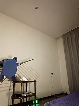 Snapshot of Miya567w chatting on November 28, 2025, 6:21 pm Miya567w online show from November 28, 2025, 6:21 pm