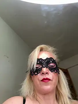 Olgundolgun33 online show from February 15, 2026, 6:04 pm