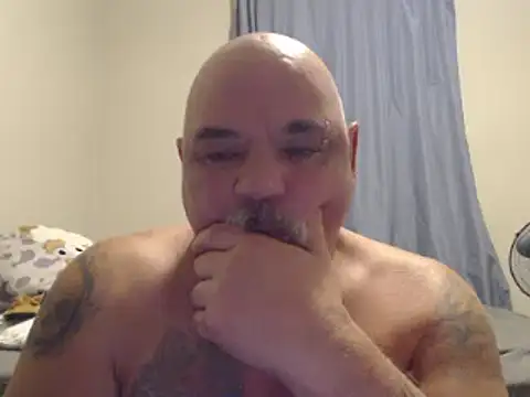 Snapshot of Newfiesausage1972 chatting on January 5, 2025, 10:43 am Newfiesausage1972 online show from January 5, 2025, 10:43 am