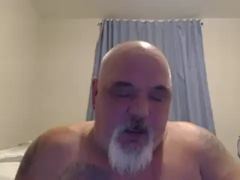 Snapshot of Newfiesausage1972 chatting on January 12, 2025, 11:58 pm Newfiesausage1972 online show from January 12, 2025, 11:58 pm