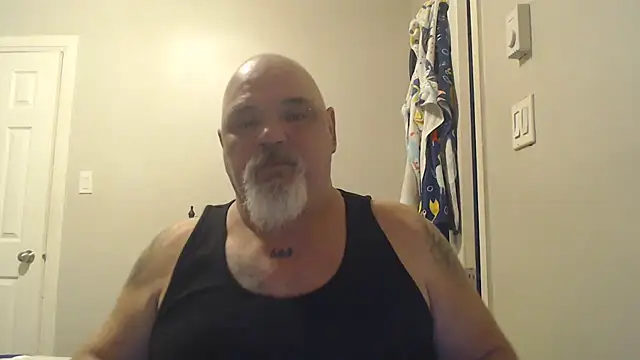 Snapshot of Newfiesausage1972 chatting on March 22, 2025, 1:22 am Newfiesausage1972 online show from March 22, 2025, 1:22 am