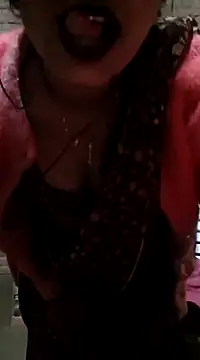 Snapshot of Simaran_bhabhi chatting on January 16, 2025, 9:48 am Simaran bhabhi online show from January 16, 2025, 9:48 am