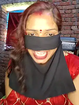 Snapshot of Simaran_bhabhi chatting on January 18, 2025, 9:56 am Simaran bhabhi online show from January 18, 2025, 9:56 am