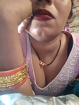 Snapshot of Simaran_bhabhi chatting on February 22, 2025, 5:44 am Simaran bhabhi online show from February 22, 2025, 5:44 am