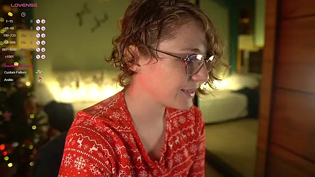 Snapshot of Your_phobia chatting on December 26, 2024, 10:52 pm Your phobia online show from December 26, 2024, 10:52 pm