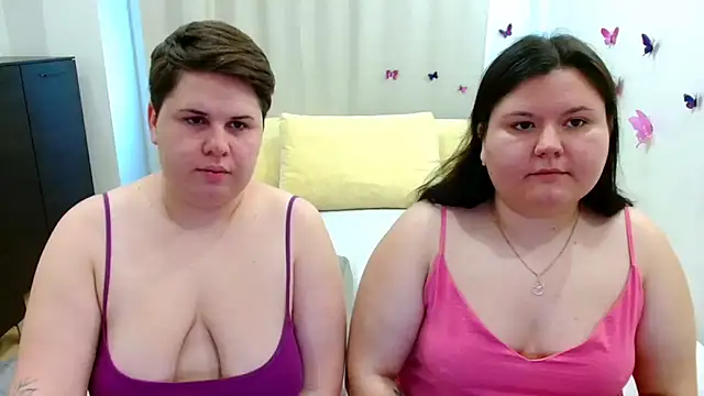 Snapshot of BeckyAndHellen chatting on September 18, 2025, 9:44 am BeckyAndHellen online show from September 18, 2025, 9:44 am