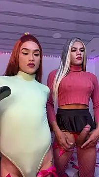 Snapshot of big_girl21cm chatting on November 11, 2025, 1:55 pm big girl21cm online show from November 11, 2025, 1:55 pm