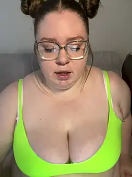 Snapshot of Chloe_WS chatting on December 12, 2024, 4:59 am Chloe WS online show from December 12, 2024, 4:59 am