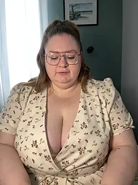 Snapshot of Chloe_WS chatting on February 2, 2025, 10:02 am Chloe WS online show from February 2, 2025, 10:02 am