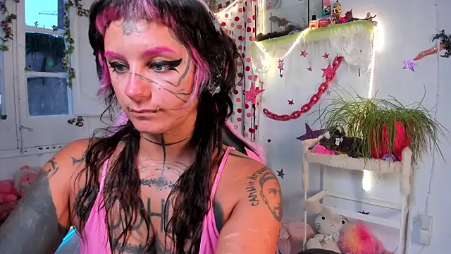 Snapshot of lady_sontse_ chatting on July 11, 2026, 7:27 pm lady sontse online show from July 11, 2026, 7:27 pm