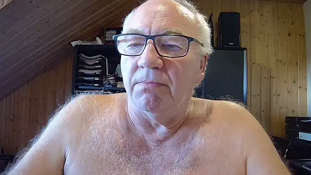 biggandybig online show from October 20, 2025, 9:54 am