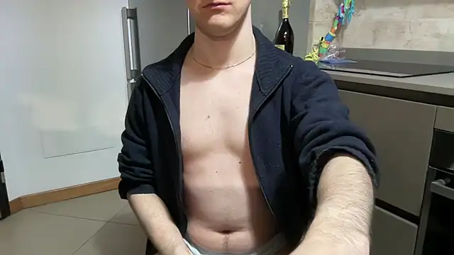 marguiabc online show from February 17, 2025, 10:14 pm