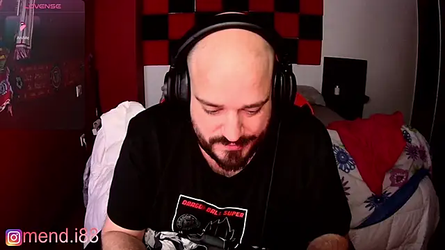 menditeta1 online show from March 17, 2025, 11:54 pm