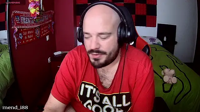 menditeta1 online show from February 8, 2026, 8:34 pm