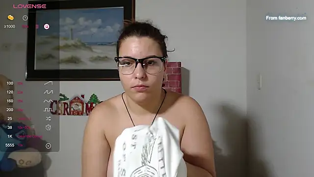 Snapshot of alexia_87 chatting on December 1, 2024, 5:35 pm alexia 87 online show from December 1, 2024, 5:35 pm