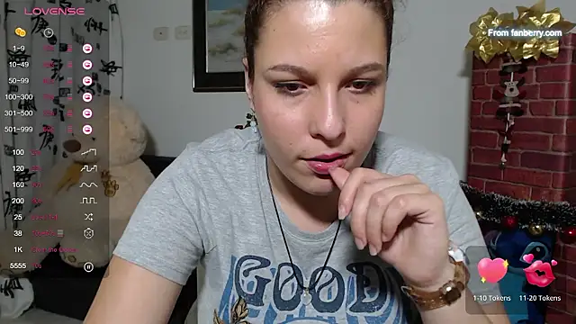 Snapshot of alexia_87 chatting on December 7, 2024, 1:25 am alexia 87 online show from December 7, 2024, 1:25 am