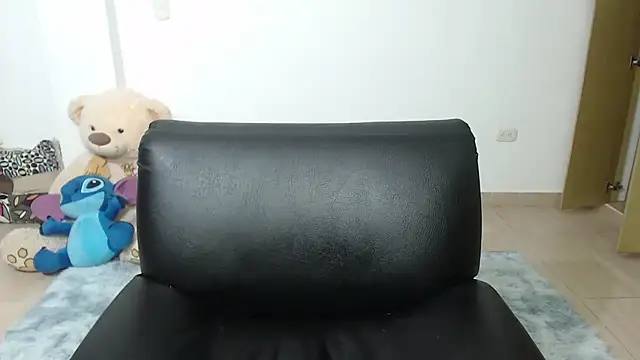 Snapshot of alexia_87 chatting on March 17, 2025, 3:25 am alexia 87 online show from March 17, 2025, 3:25 am