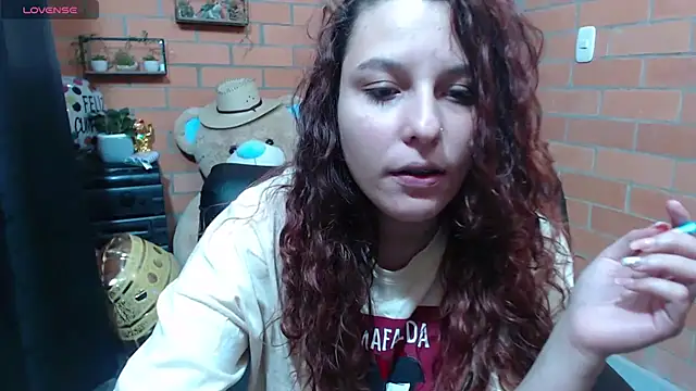 Snapshot of alexia_87 chatting on October 25, 2025, 4:31 am alexia 87 online show from October 25, 2025, 4:31 am