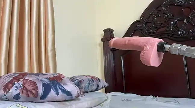 SexyAudreyFuck online show from February 6, 2025, 7:13 am