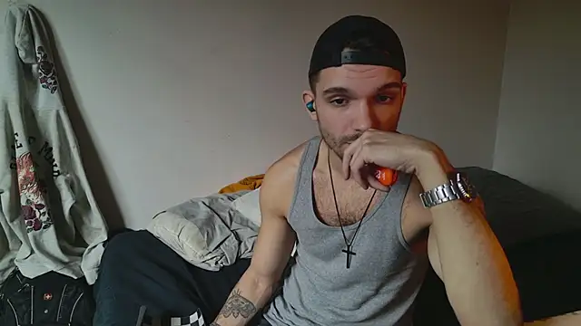 JackDesFeux online show from January 17, 2025, 4:04 pm