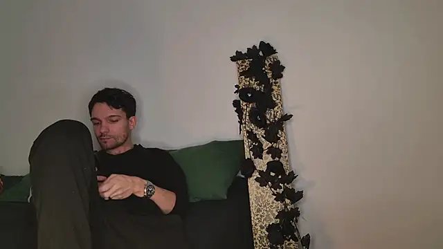 JackDesFeux online show from November 11, 2025, 10:37 am