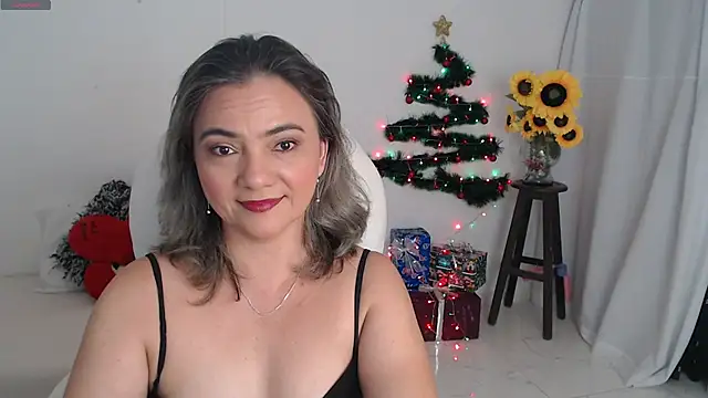 ana milf online show from December 16, 2025, 1:27 pm