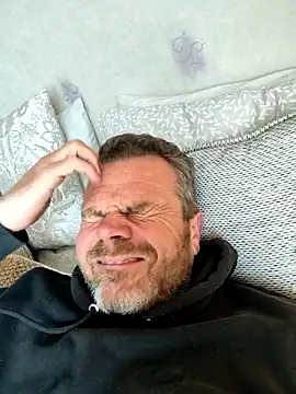 toptugger online show from April 13, 2026, 4:12 pm