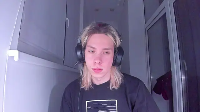 Snapshot of matt_spark chatting on February 21, 2025, 12:49 am matt spark online show from February 21, 2025, 12:49 am