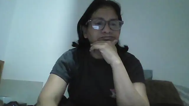 Snapshot of titssmall123 chatting on November 24, 2025, 11:15 pm titssmall123 online show from November 24, 2025, 11:15 pm