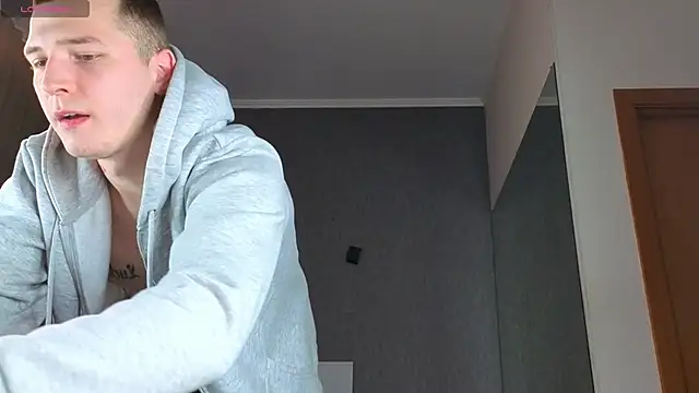 Snapshot of HARDIN_STEWART chatting on November 16, 2025, 10:32 am HARDIN STEWART online show from November 16, 2025, 10:32 am