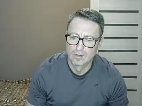 Snapshot of HarrySnake chatting on December 26, 2024, 12:27 pm HarrySnake online show from December 26, 2024, 12:27 pm