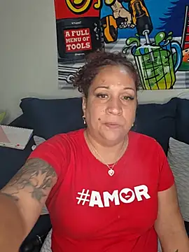 ladycreamypr2 online show from June 1, 2026, 10:39 am