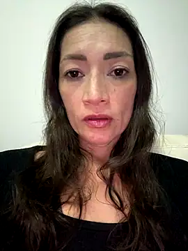 Snapshot of Yulia_sx chatting on September 28, 2025, 3:23 am Yulia sx online show from September 28, 2025, 3:23 am