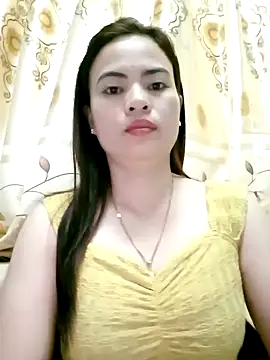 NgocQuyen2K online show from February 5, 2025, 10:12 pm