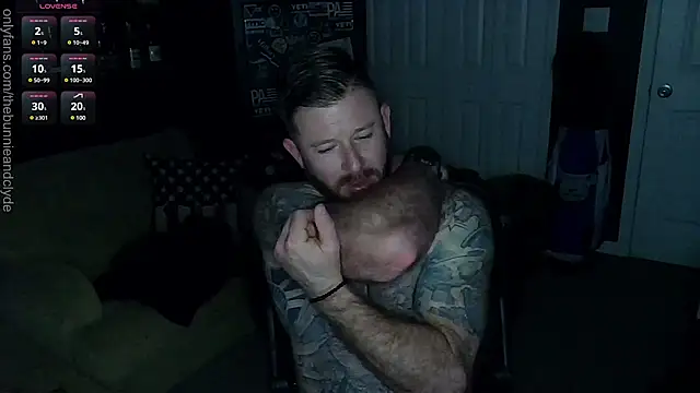 Snapshot of chillinthemosttt chatting on February 3, 2025, 4:25 am chillinthemosttt online show from February 3, 2025, 4:25 am